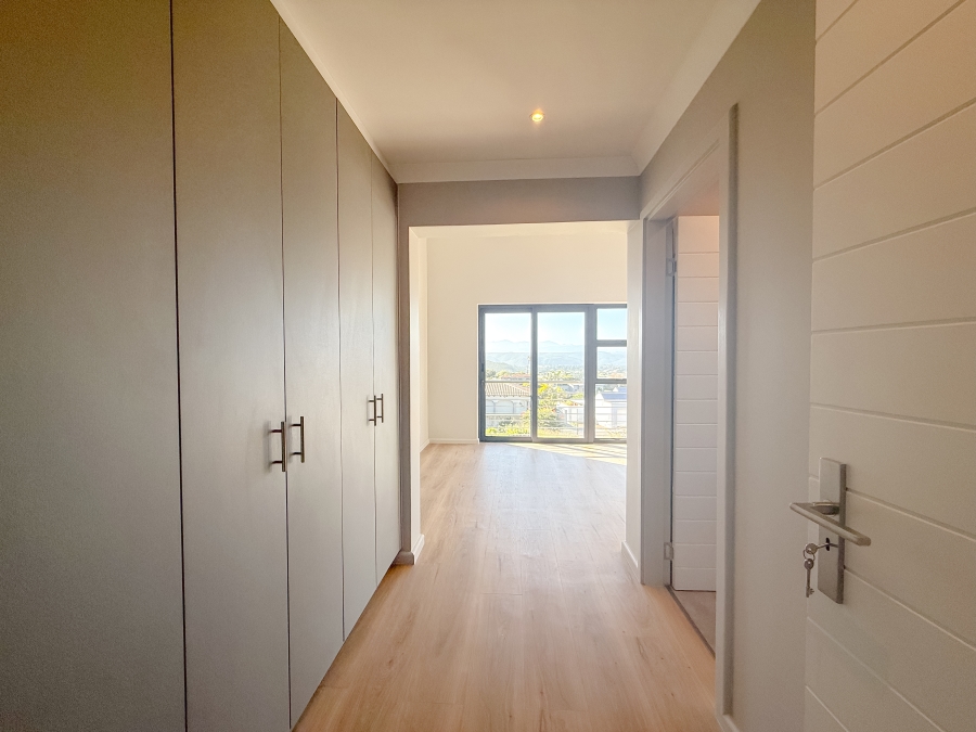 3 Bedroom Property for Sale in Plettenberg Bay Central Western Cape